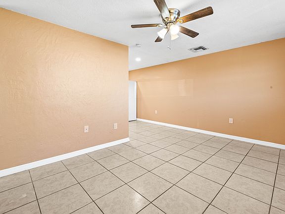 4th image of 2137 Ranchita Trl