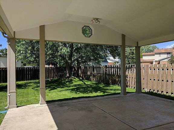 3rd image of 44080 Candlewood Dr