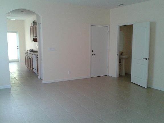 2nd image of 2154 SE Grand Dr