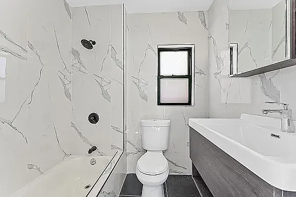 1268 E 92nd St #2 — Photo 7