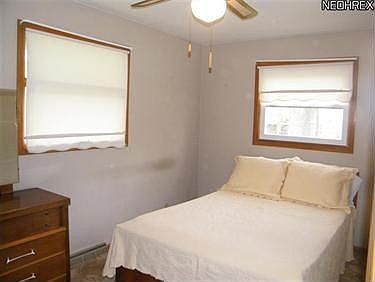 4th image of 6104 Peach St
