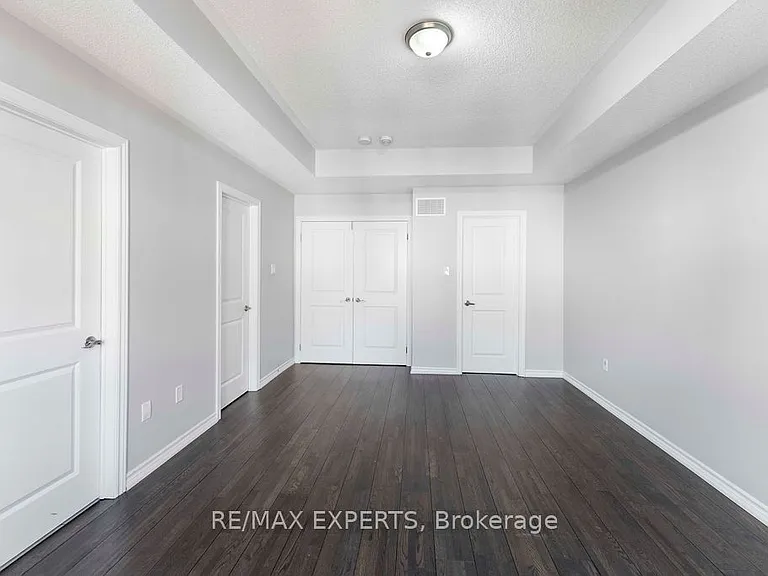 300 Remembrance Rd — Photo 26