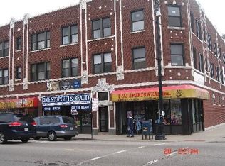 3253 W Lawrence Ave APT 2B, Chicago, IL 60625