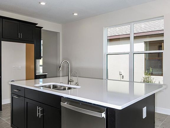 5th image of 1022 Umbria Dr