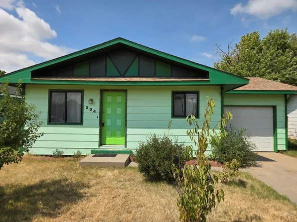 204 S 12th St, Lamar, CO 81052