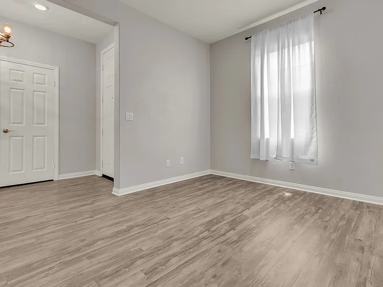 20720 Spring Mountain Rd — Photo 7