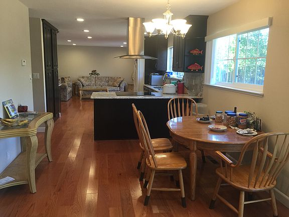 2nd image of 8077 Hyannisport Dr