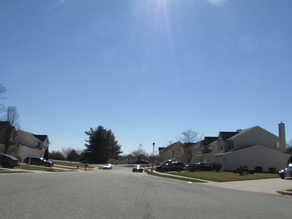 4th image of 122 William Powell Ct