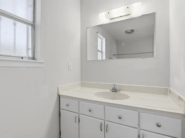 2918 E Glen Dr #B — Photo 24