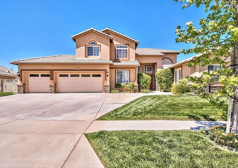 1st image of 13472 Canyon View Dr