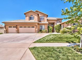 13472 Canyon View Dr, Yucaipa, CA 92399