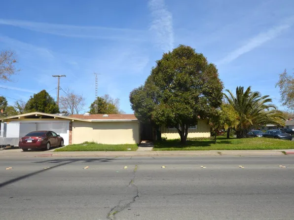 75 Beamer St, Woodland, CA 95695