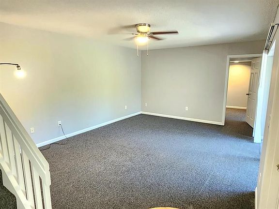 4th image of 4560 Suburban Pines Dr