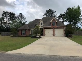 1123 New Castle Dr, Lake Charles, LA 70611