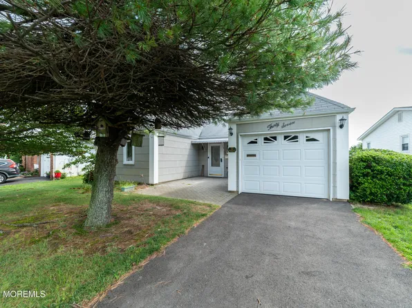 37 Watkins Road, Brick, NJ 08724