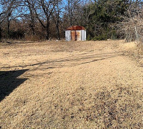 2nd image of 131 Santa Fe Trl