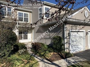 125 Hidden Hollow Ct, Phoenixville, PA 19460