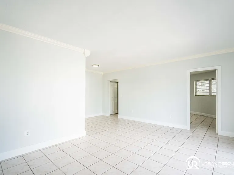 7640 Carlyle Ave #7A — Photo 9