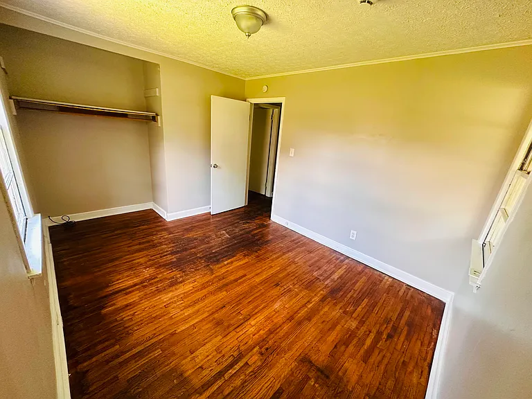 262 Perry Hill Rd — Photo 18