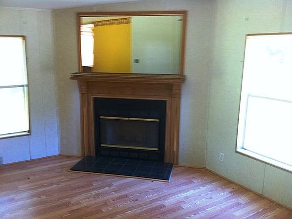 3rd image of 39203 State Road 575
