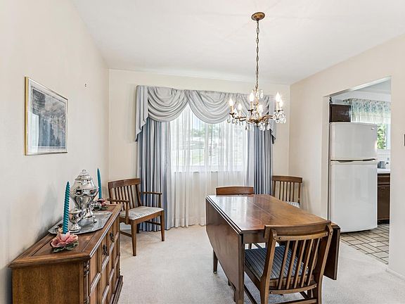 5th image of 11029 Patrina Ct