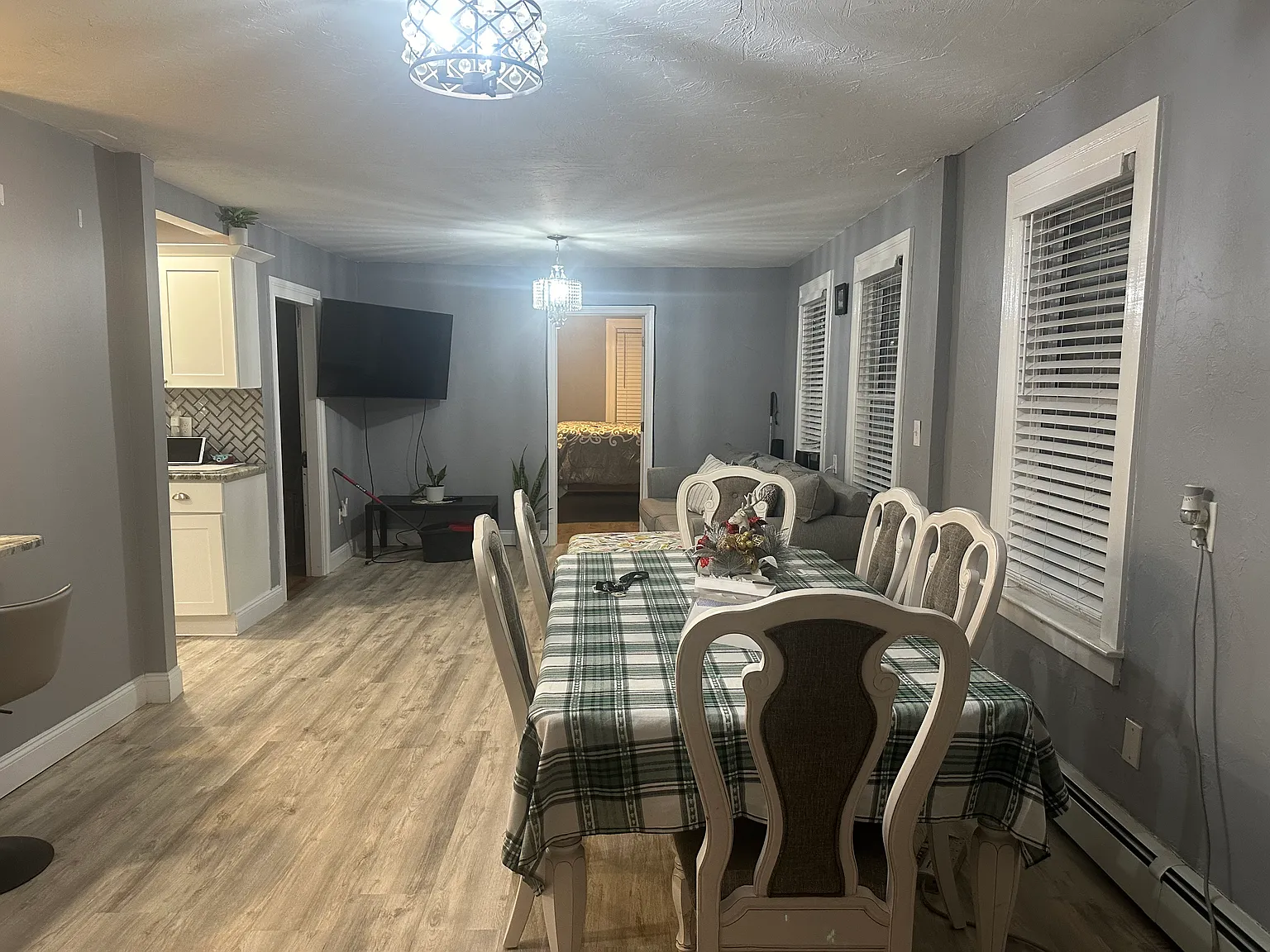 "Charming 2-Bedroom, 1-Bath Home for Rent Cozy & Convenient! — Photo 3
