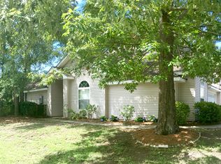 70 Gale Break Cir, Richmond Hill, GA 31324