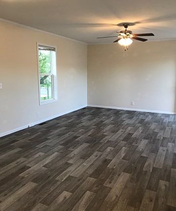 3rd image of 228 Golfview Ct #65