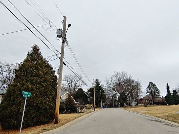 4th image of 7701 Chorman Ave