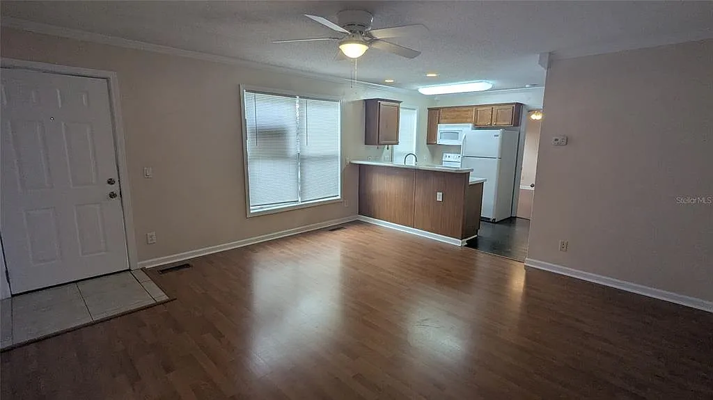 Building Photo - 2905 Archer Rd #T5028