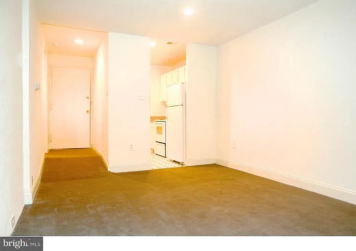 2031-3 South St #207 — Photo 14