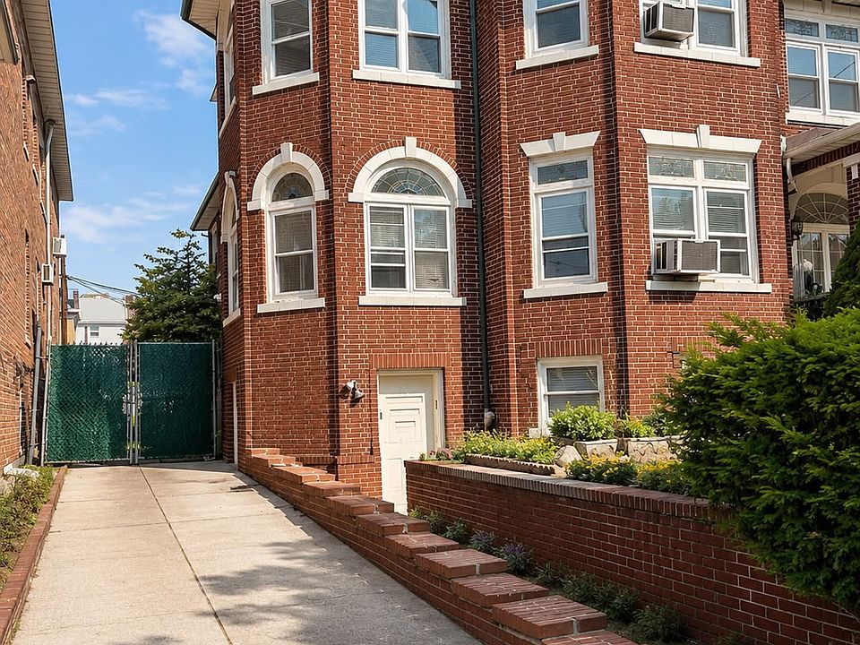 1st image of 1-727 Avenue C