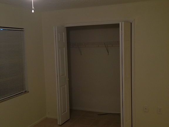 5th image of 1050 N Singleton Ave