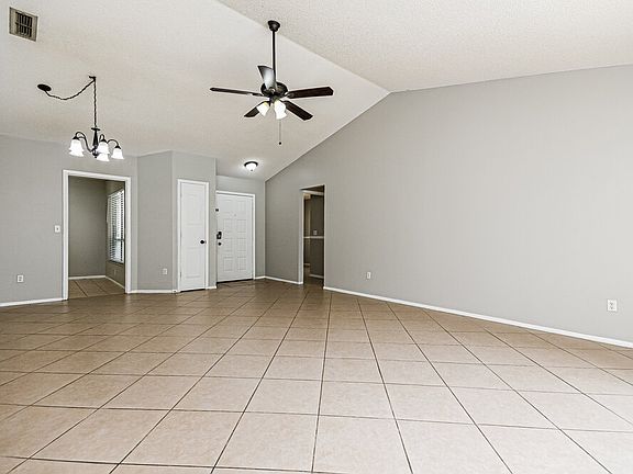 5th image of 3071 Bloomsbury Dr