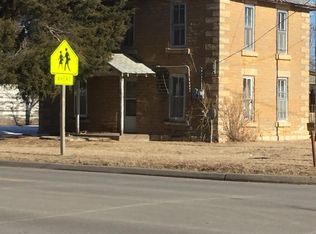 1305 N Fossil St, Russell, KS 67665