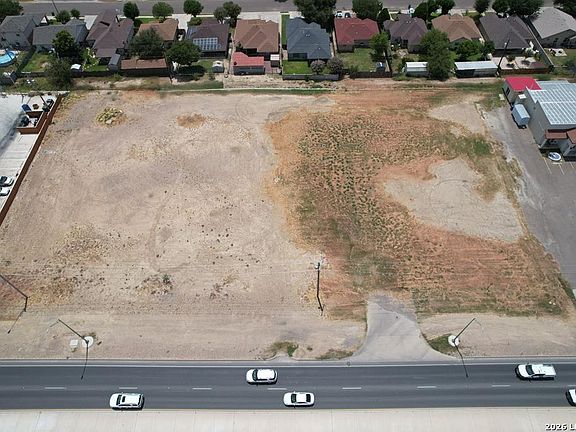 2nd image of 2723 N. VETERANS BLVD.