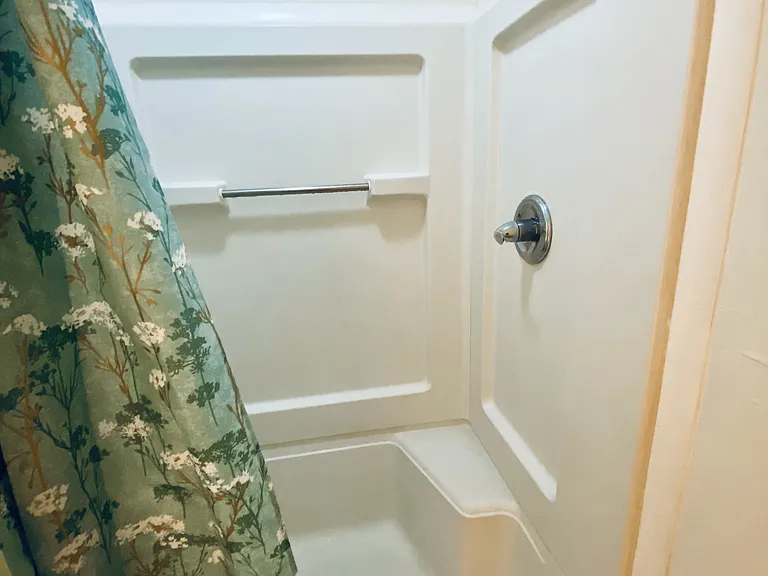 102 Carmel Rd #118 — Photo 5