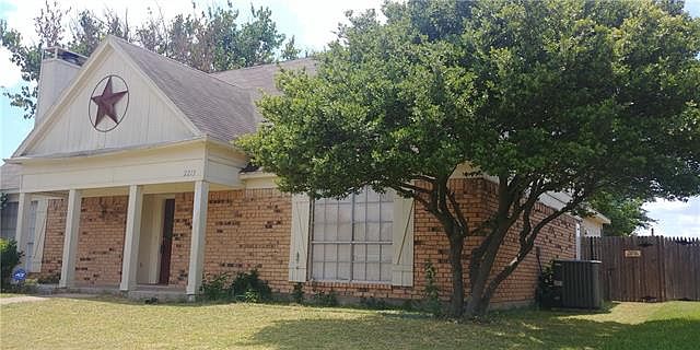 2nd image of 2213 Saharah Dr