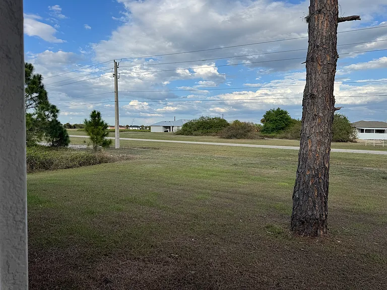 5037 N Dogwood Cir — Photo 17