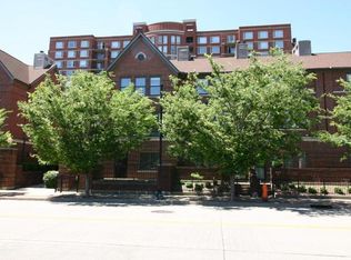 640 S 2nd St APT 1, Louisville, KY 40202