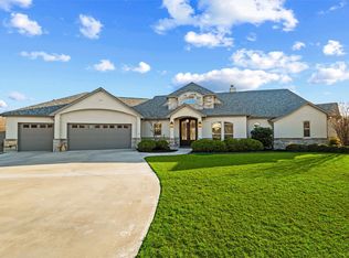110 Live Oak Ct, Willow Park, TX 76087