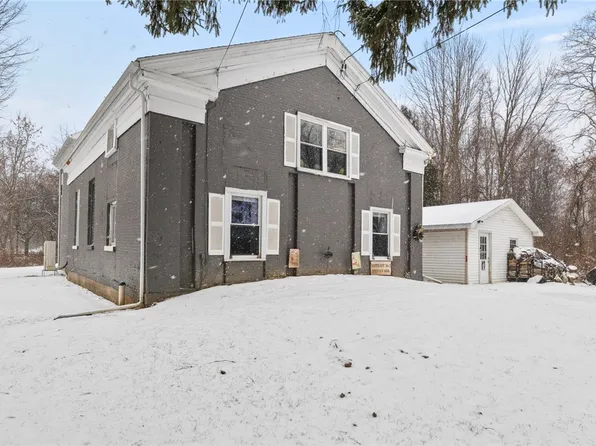 2790 Sweden Walker Rd, Brockport, NY 14420