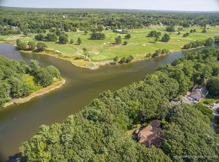22 Rivers Edge Dr, Kennebunk, ME 04043