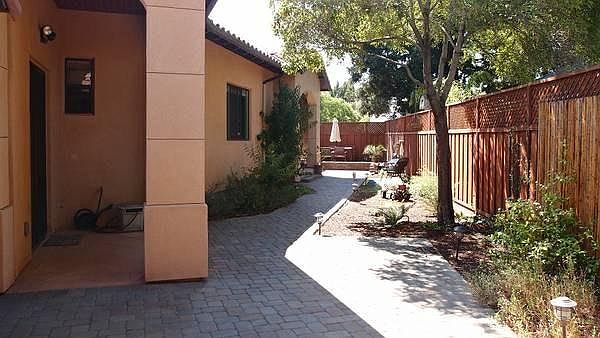 1st image of 204 Sequoia Ave #204
