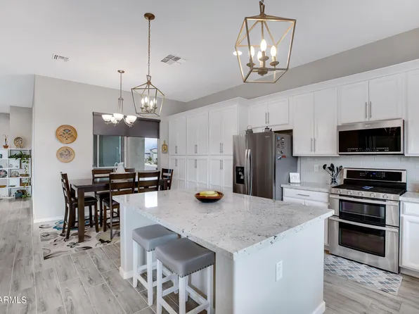 41825 W ROSEWOOD Lane, Maricopa, AZ 85138