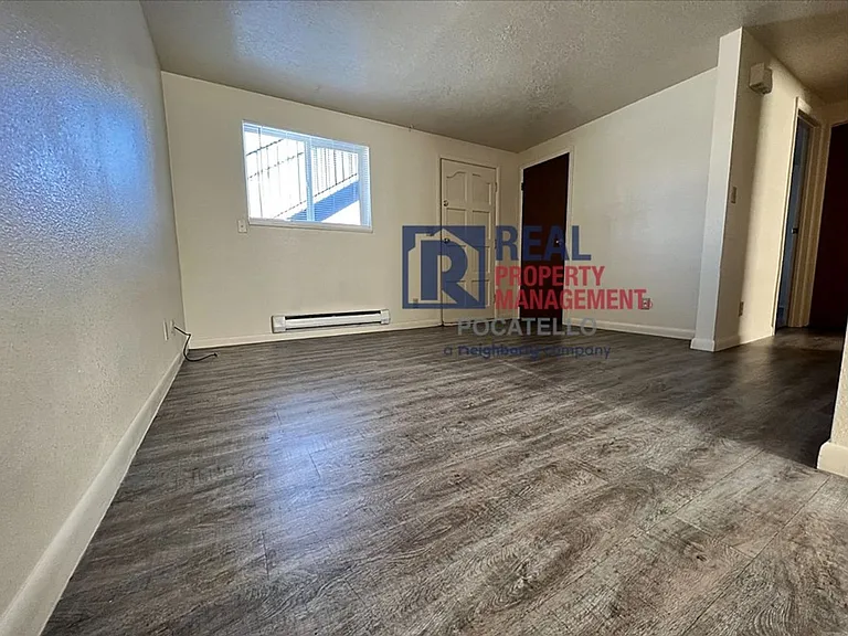 1234 S 2nd Ave — Photo 7