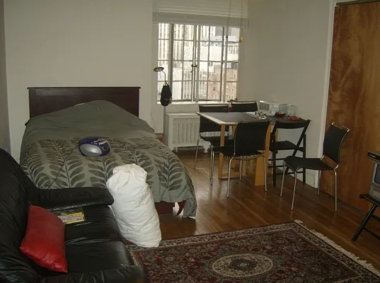 Rented by City Connections Realty | media 16