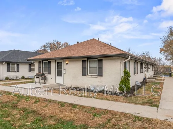 3143 Puckett Rd, Kansas City, KS