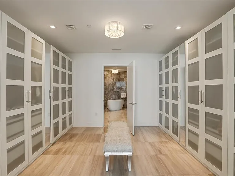 3101 Bayshore Blvd #504 — Photo 22