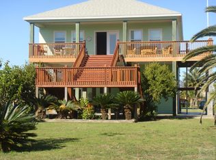 919 Eastview, Pt Bolivar, TX 77650